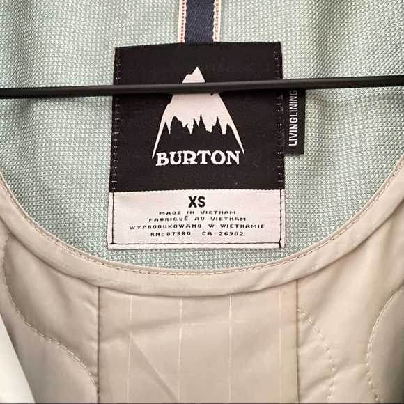 Burton ski/snow jacket - Picture 6 of 6